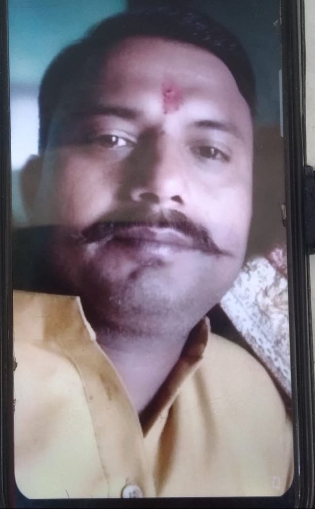 युवक ने फांसी लगाकर दी जान,जांच