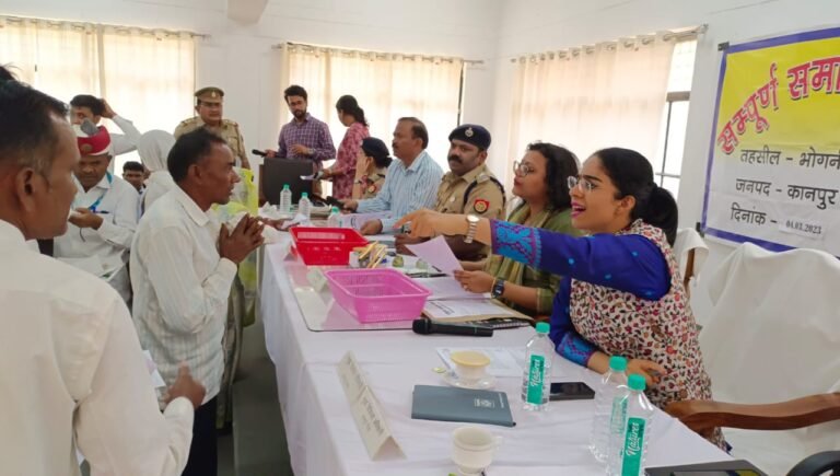 डीएम के सामने आई 161 शिकायतें,मात्र 8 शिकायतों का हुआ निस्तारण