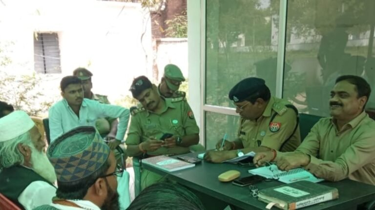 शांति के साथ मनाएं पर्व