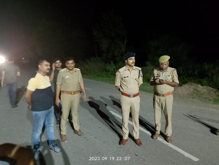 ईनामी बदमाश को पुलिस ने ठोका,इलाज के भेजा अस्पताल