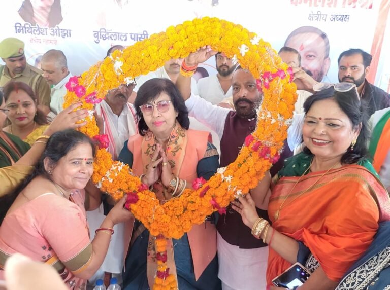 रायबरेली में राज्यमंत्री प्रतिभा शुक्ला ने महिला सम्मेलन में किया प्रतिभाग
