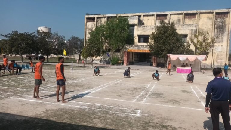 गोरखपुर की टीम का लहराया झंडा,खिलाड़ियों ने दिखाया दम