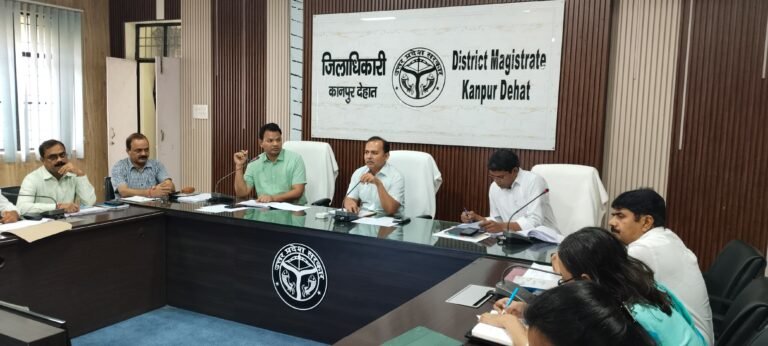 कानपुर देहात-उथली बोरिंग में अनियमितता 25 कर्मचारियों के विरुद्ध कार्रवाई