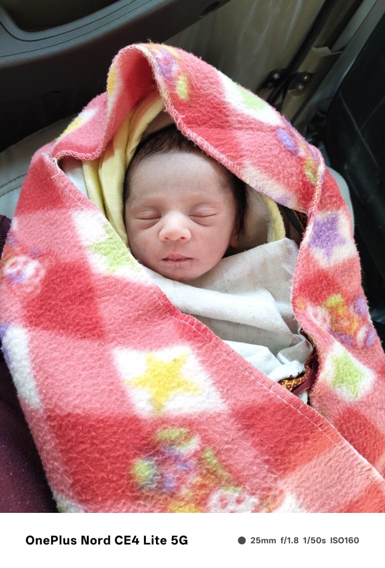 ममता का गला घोंटा, नवजात बच्चों को फेंका