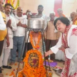 सभी को सम्मान देने से बढ़ेगा भाईचारा