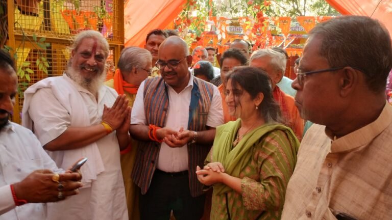 हनुमत यज्ञ,रामलीला में भक्तों ने लिया भाग