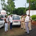 लेखपालों ने नहीं किया काम,ज्ञापन देकर जताया विरोध