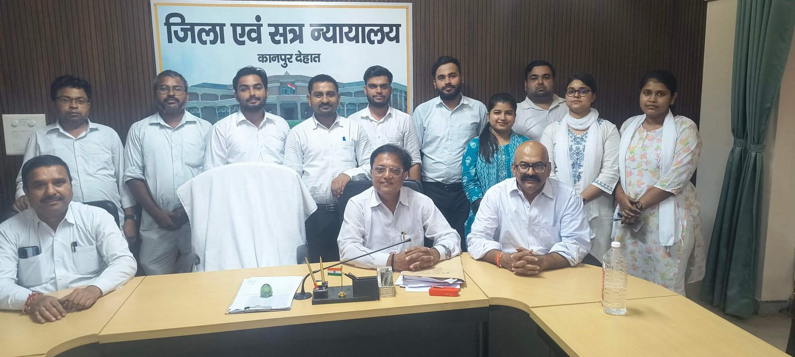 न्यायिक कर्मचारियों ने निबंध लेखन में आजमाए हाथ