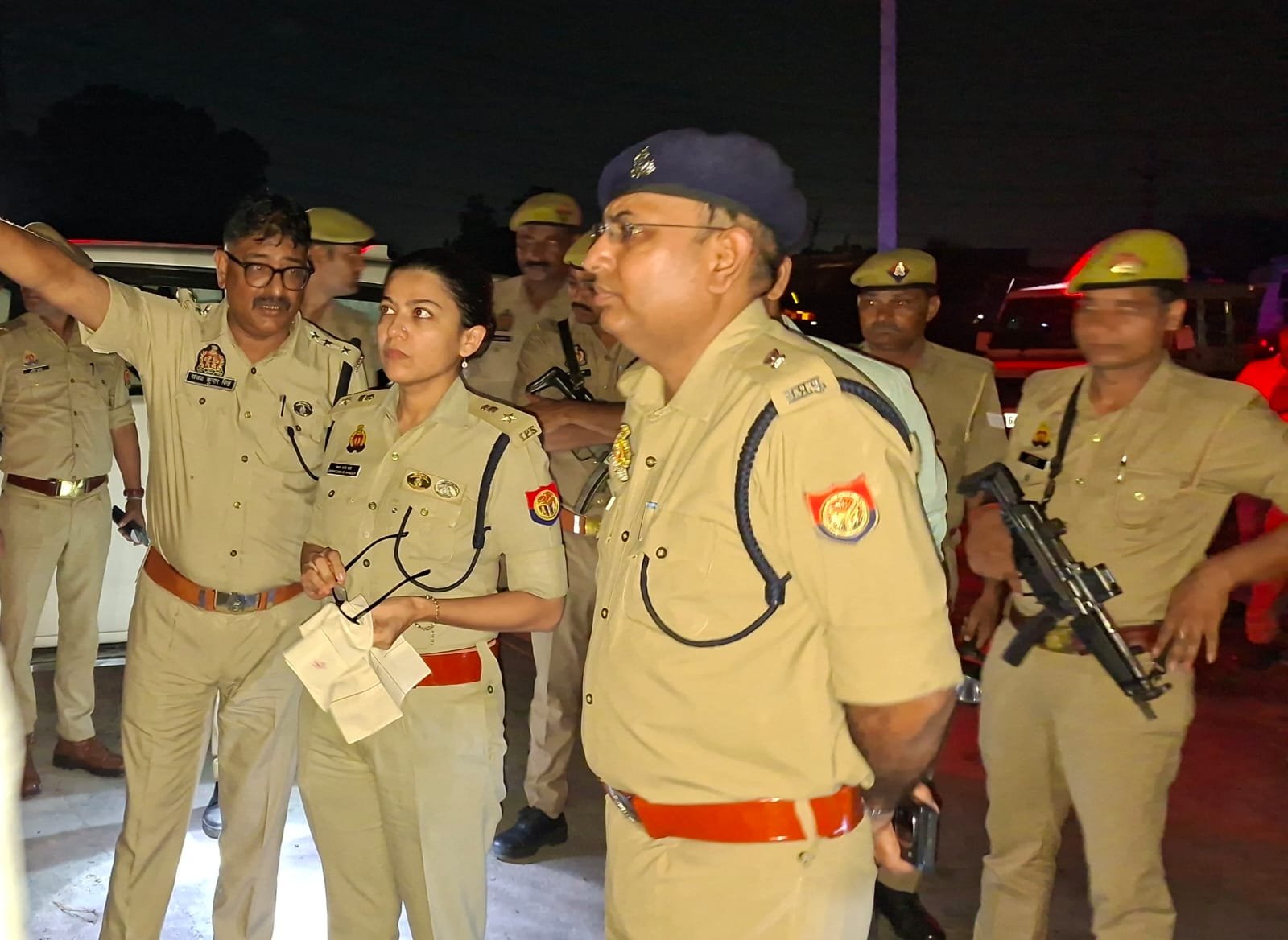 रनियां की फैक्ट्री में लगी भीषण आग, दो लोग जिंदा जले
